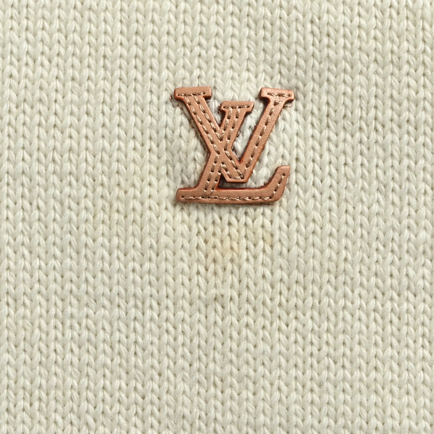 Louis Vuitton/Louis Vuitton embroidered logo knitted hooded sweater